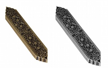 ����� ����